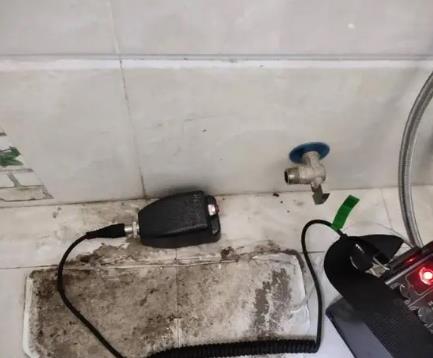 恩施市屋顶漏水维修公司分享下卫生间漏水的危害及解决方法